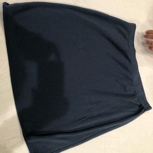 bag of women’s clothes for women shirts and skirts included. Sizes S, XS and l